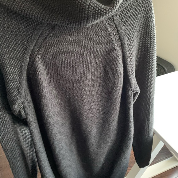 Grey oversized turtle neck - Picture 3 of 4